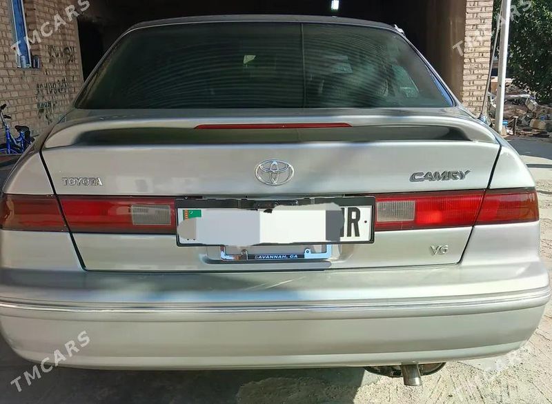 Toyota Camry, 1998