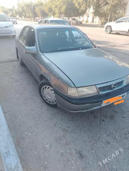 Opel Vectra, 1991