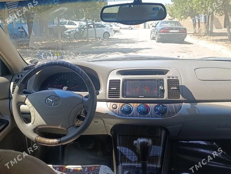 Toyota Camry, 2002