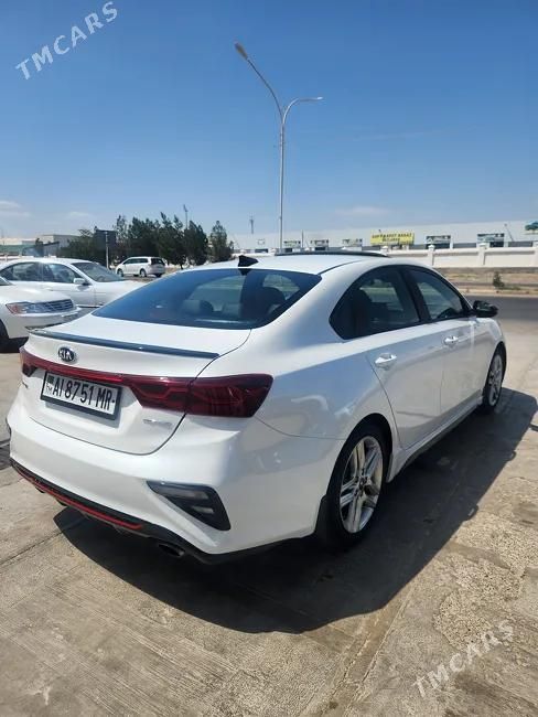 Kia Forte, 2021