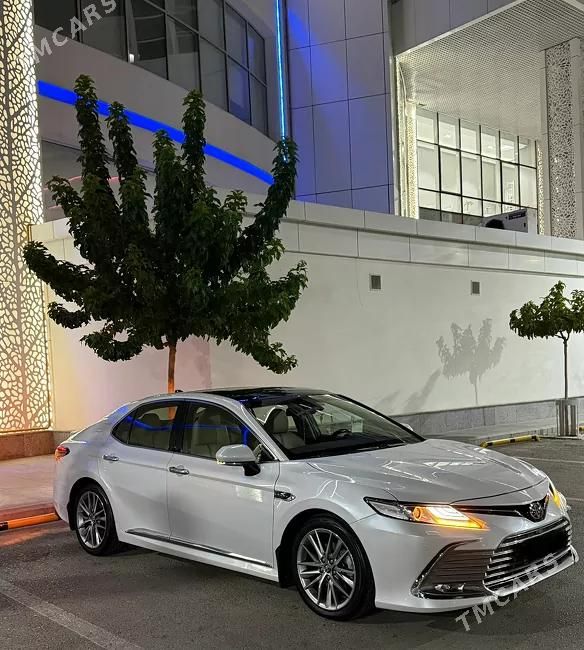 Toyota Camry, 2020