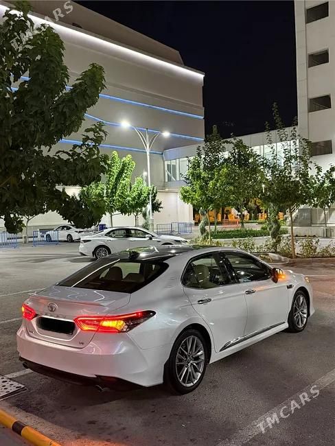 Toyota Camry, 2020