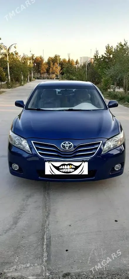 Toyota Camry, 2010 — фото 2