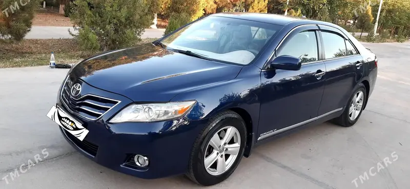 Toyota Camry, 2010 — фото 4