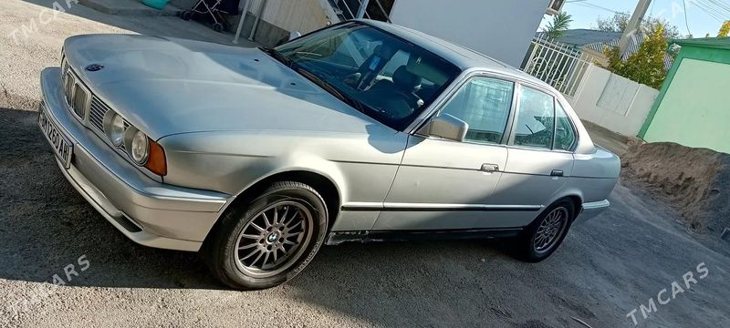 BMW 525, 1992