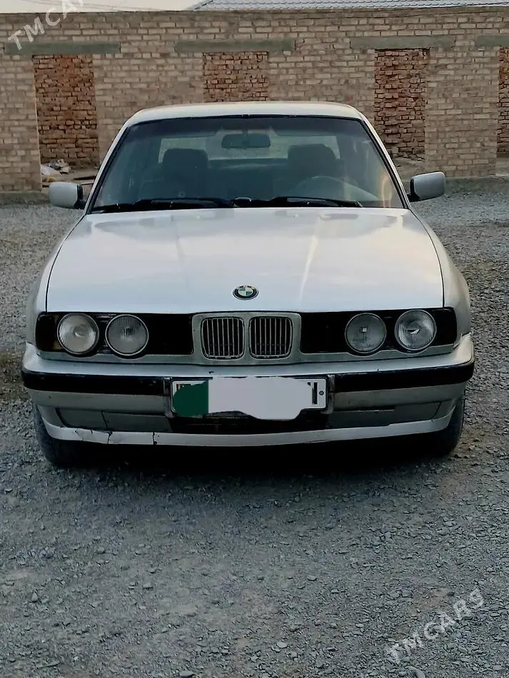 BMW 525, 1993 — фото 3