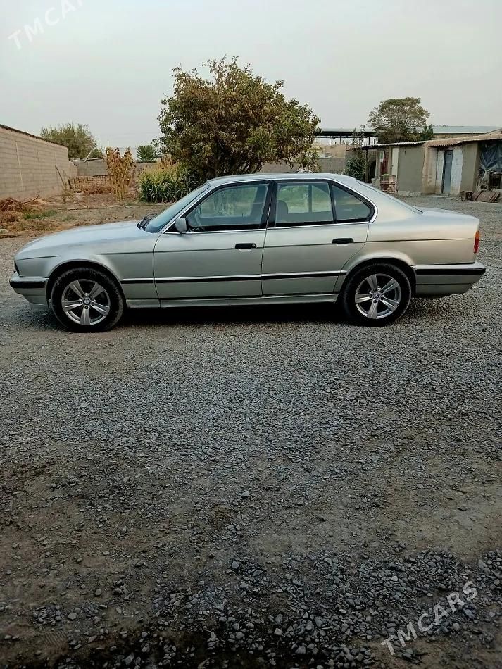 BMW 525, 1993