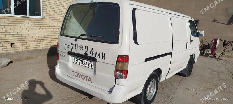 Toyota Hiace, 1999