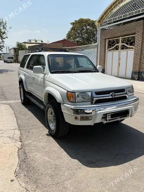 Toyota 4Runner, 2000 — фото 1