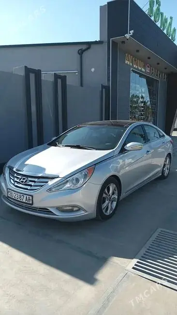 Hyundai Sonata, 2012 — фото 1