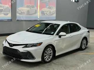 Toyota Camry, 2023