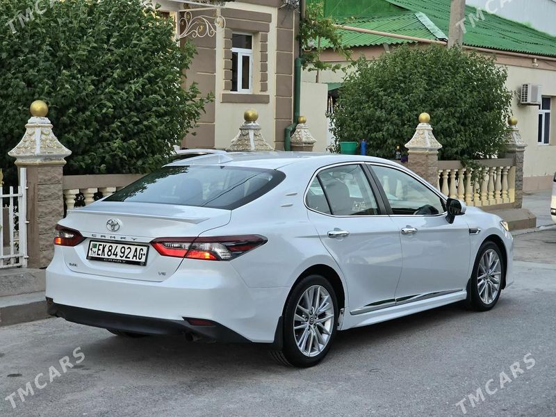 Toyota Camry, 2021