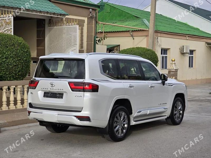 Toyota Land Cruiser, 2022