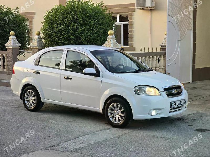 Chevrolet Aveo, 2010