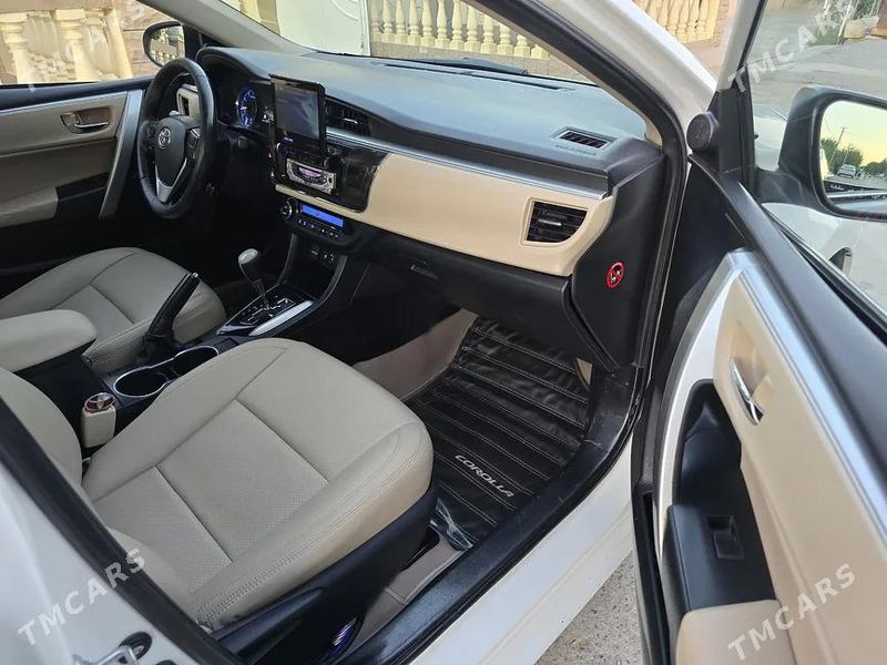 Toyota Corolla, 2014