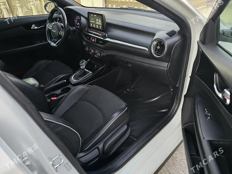 Kia Forte, 2021