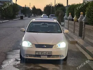 Toyota Corolla, 2004