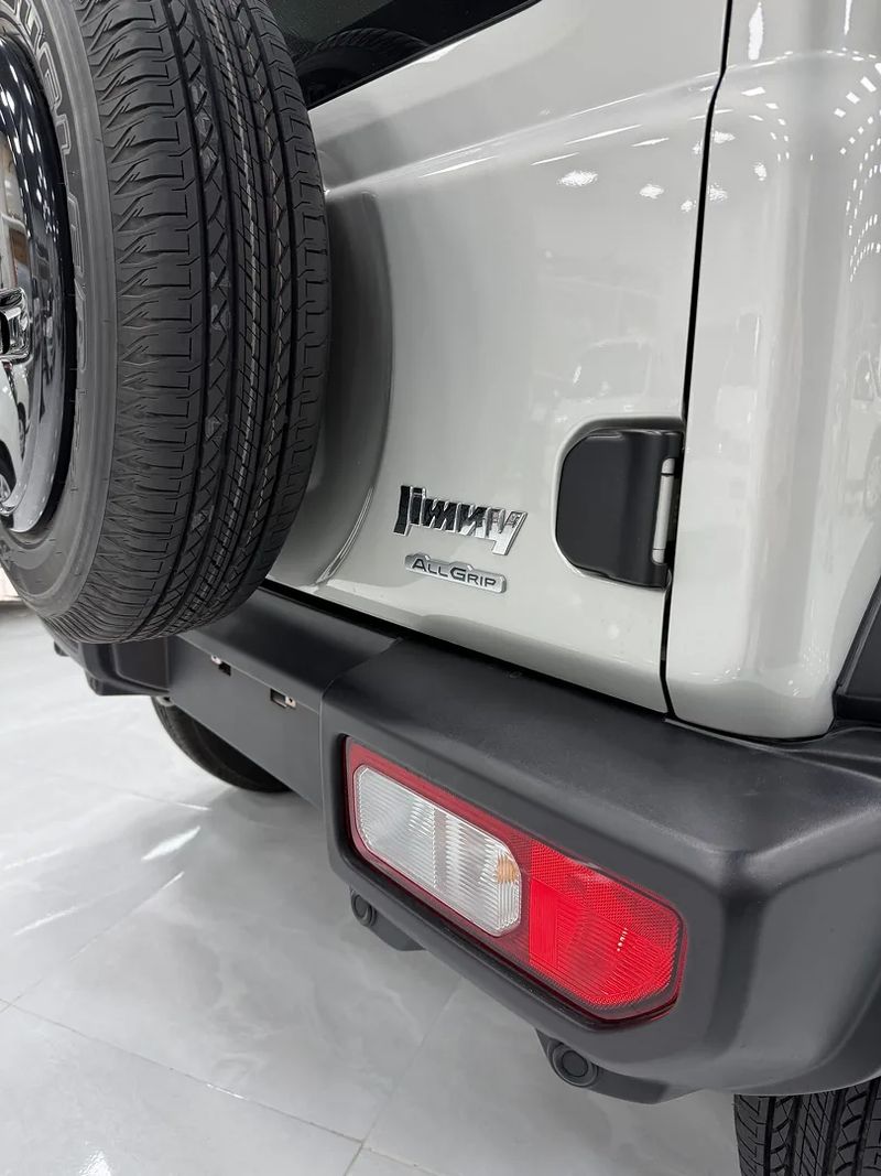 Suzuki Jimny, 2025