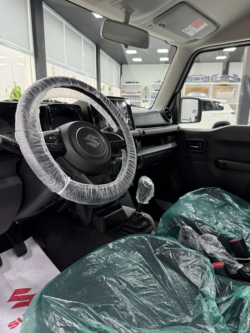 Suzuki Jimny, 2025