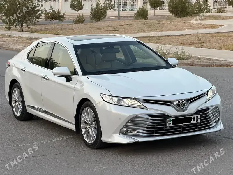 Toyota Camry, 2020 — фото 2
