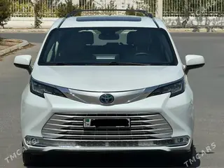 Toyota Sienna, 2021