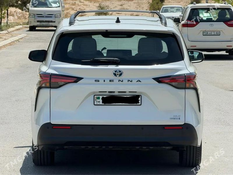 Toyota Sienna, 2021