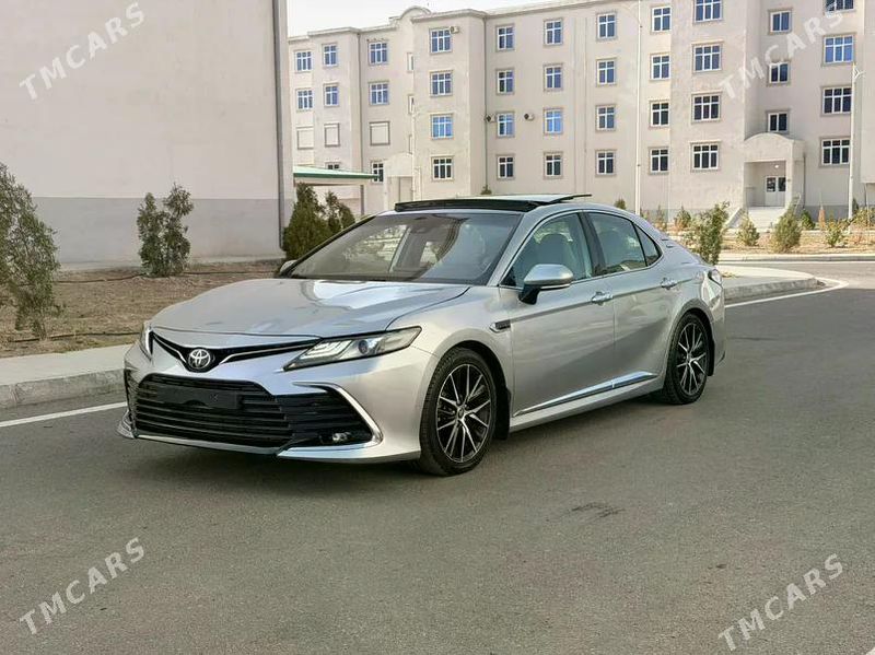 Toyota Camry, 2022