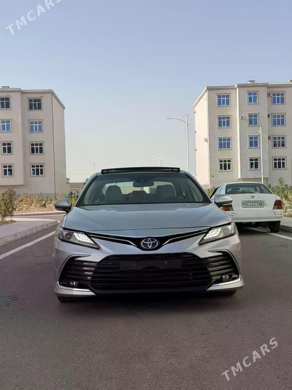 Toyota Camry, 2022