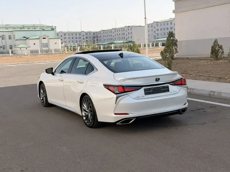 Lexus ES 350, 2023 — фото 5