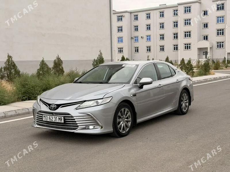 Toyota Camry, 2020