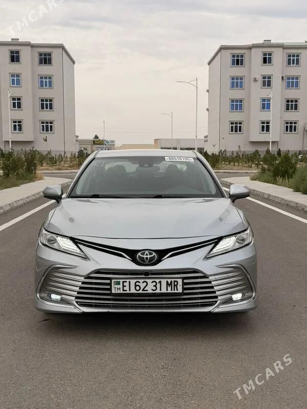 Toyota Camry, 2020