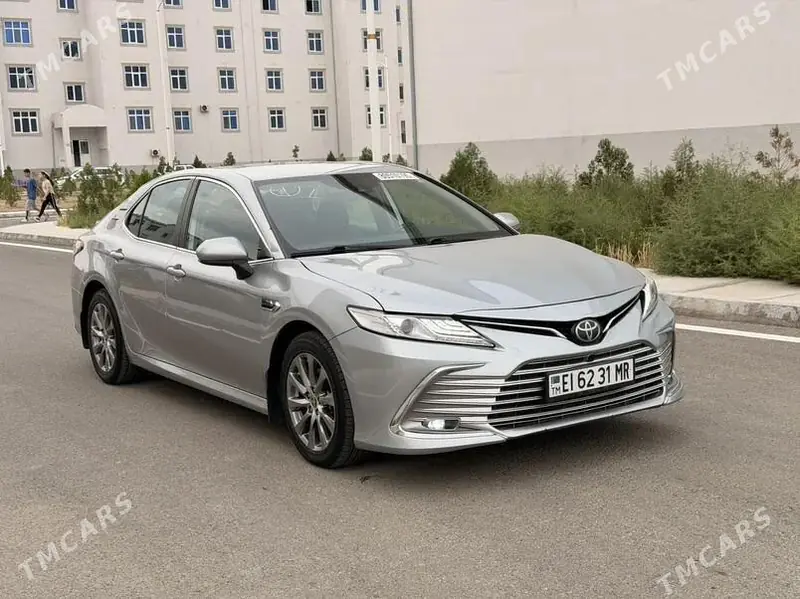Toyota Camry, 2020 — фото 3