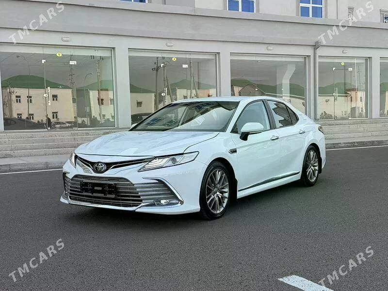 Toyota Camry, 2021