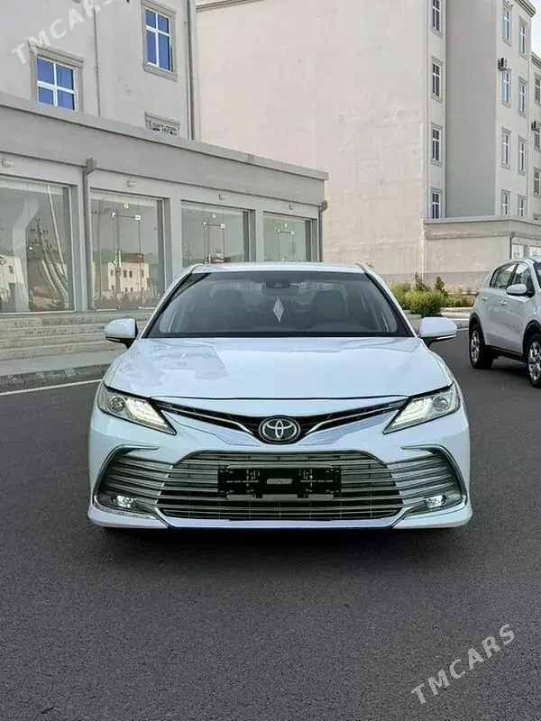Toyota Camry, 2021 — фото 2