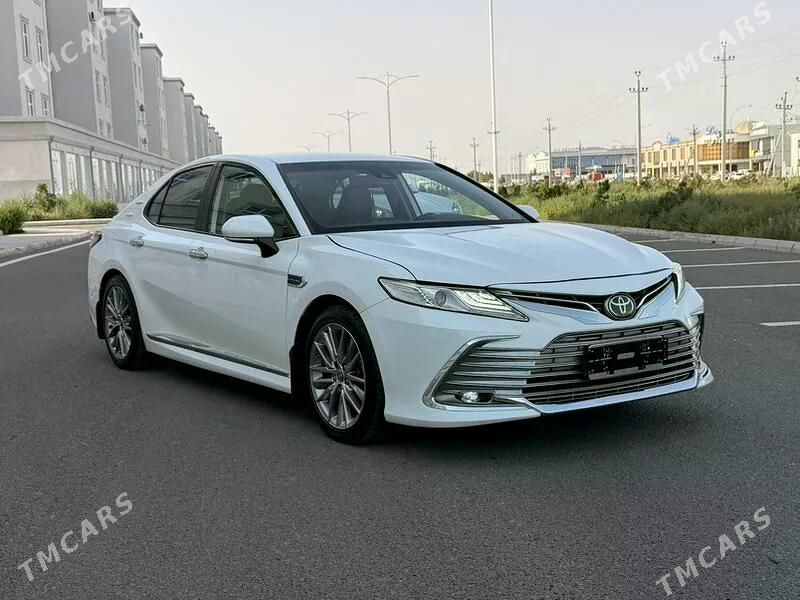 Toyota Camry, 2021