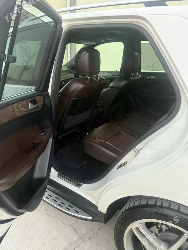 Mercedes-Benz ML350, 2013
