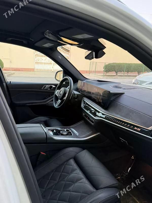 BMW X5 M, 2024