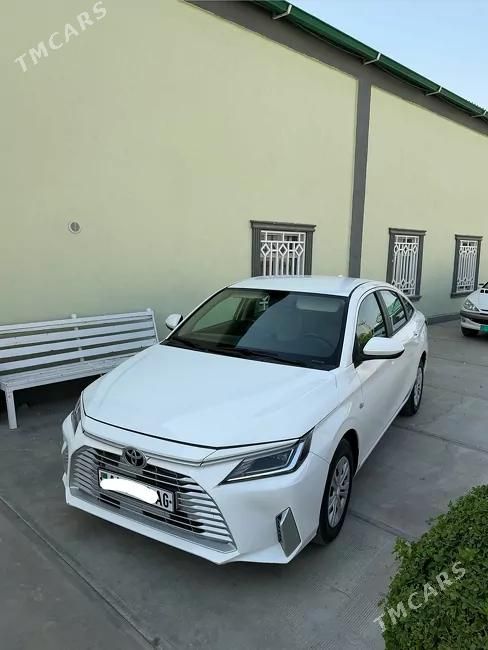 Toyota Yaris, 2024