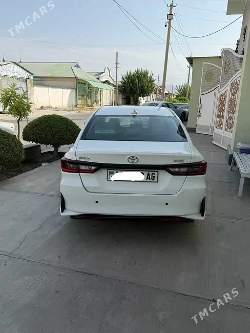 Toyota Yaris, 2024