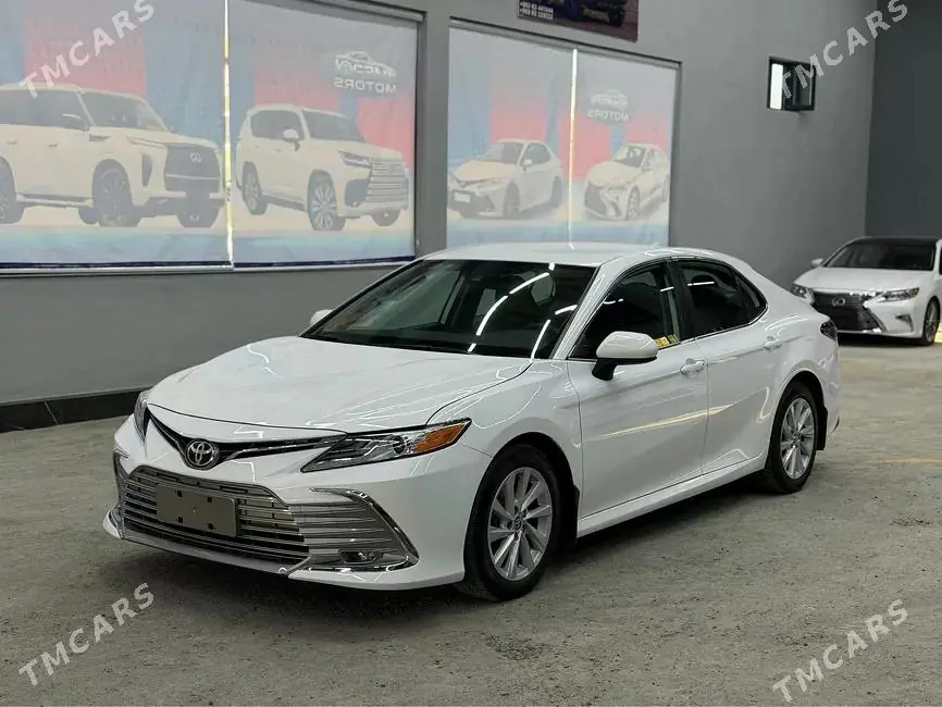 Toyota Camry, 2021 — фото 1