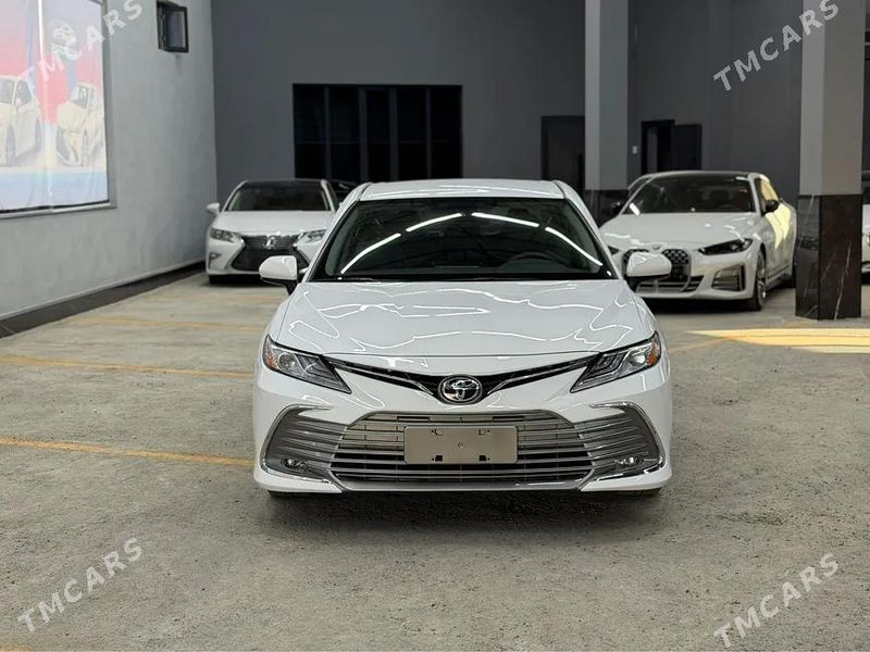 Toyota Camry, 2021