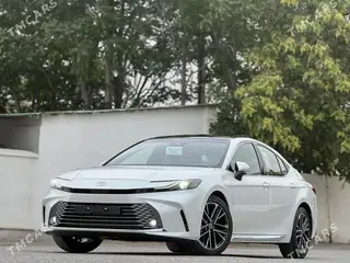 Toyota Camry, 2026