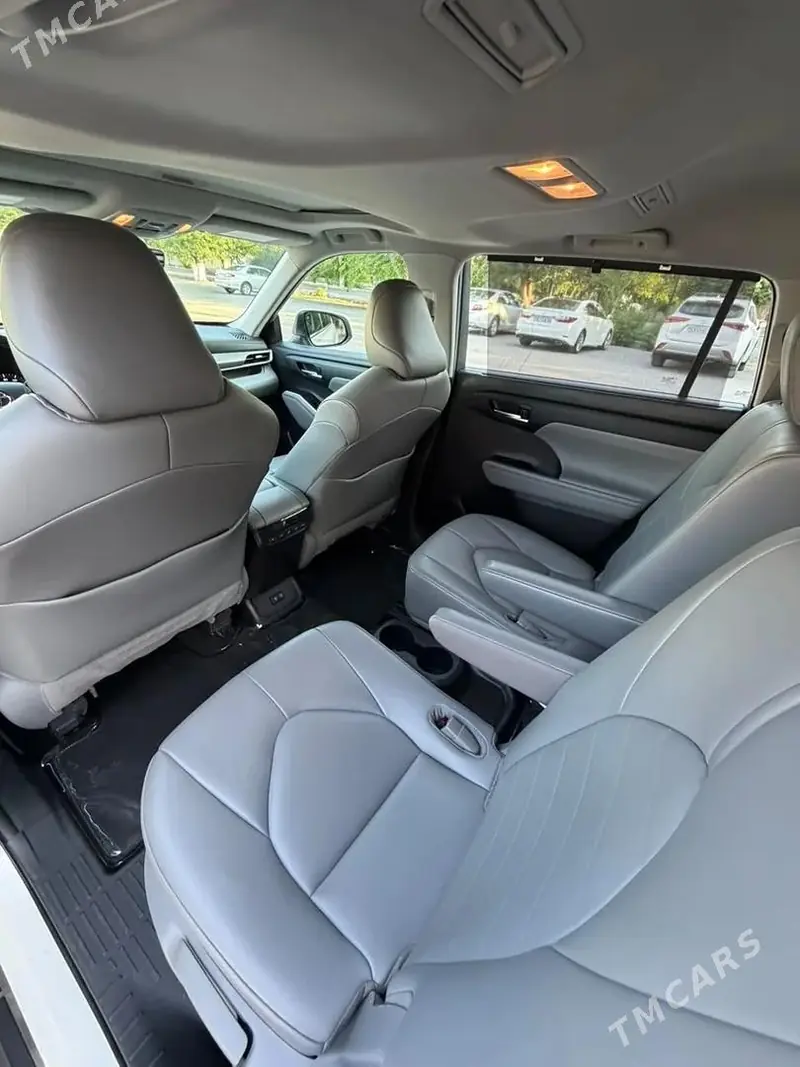 Toyota Highlander, 2021 — фото 5