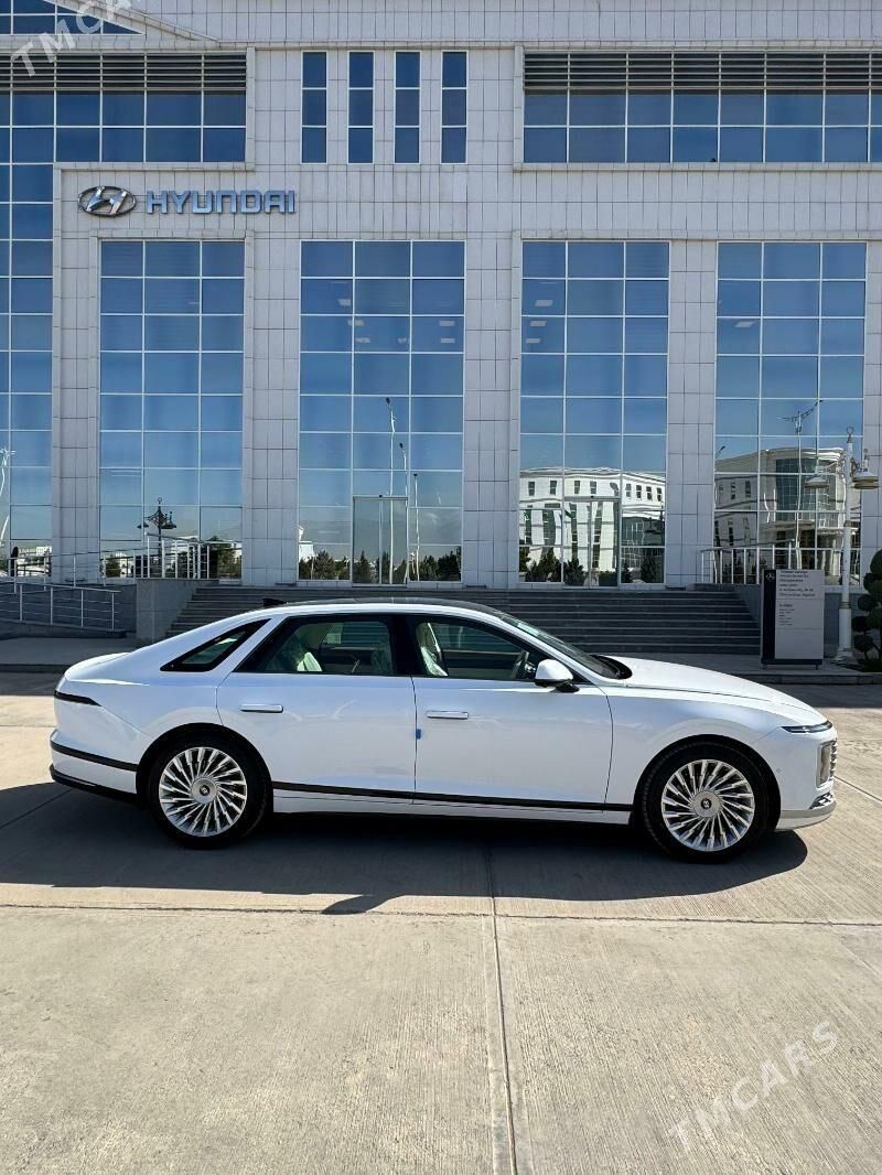 Hyundai Azera, 2025