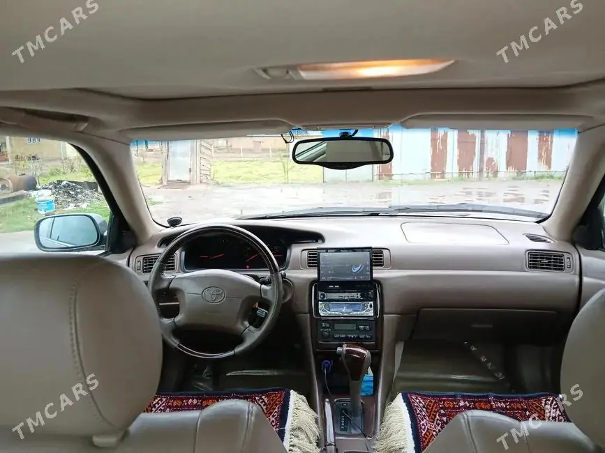 Toyota Camry, 2000 — фото 1