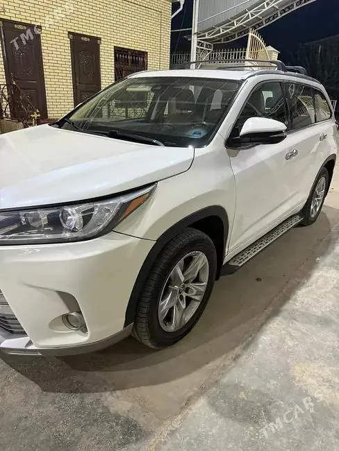 Toyota Highlander, 2017 — фото 1