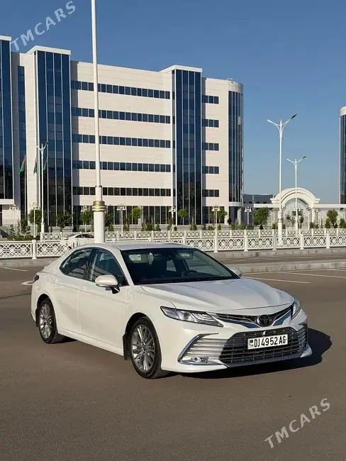 Toyota Camry, 2021 — фото 2