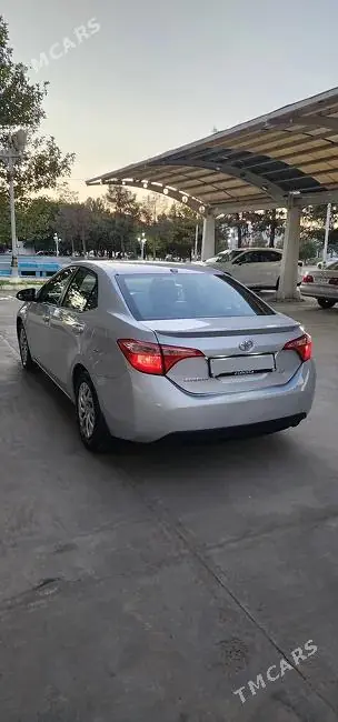 Toyota Corolla, 2018 — фото 4