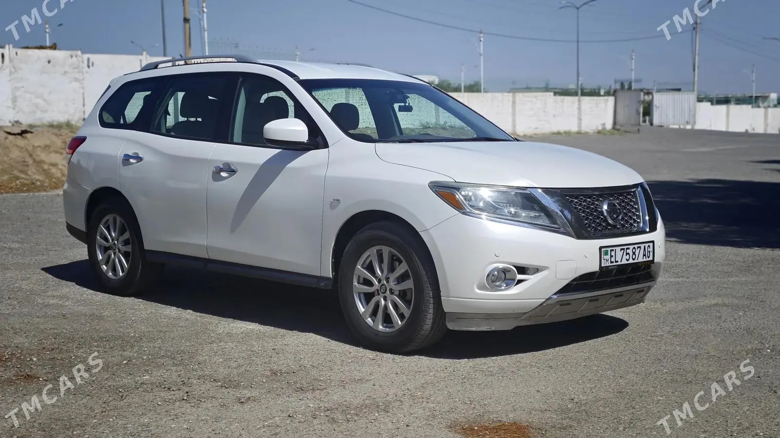 Nissan Pathfinder, 2013 — фото 1