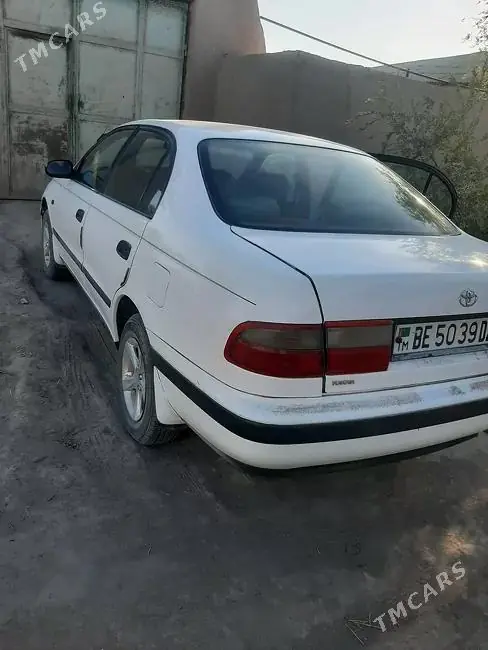 Toyota Carina, 1995 — фото 3